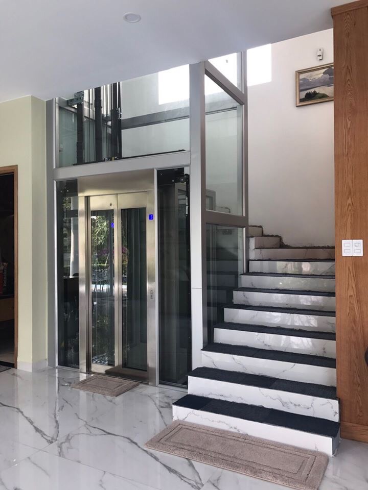 Thang máy lồng kính 16